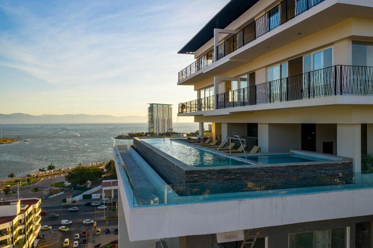 Departamento en Renta en DUVA Puerto Vallarta | 2 Recamaras con Vista al Mar Zona Hotelera Norte